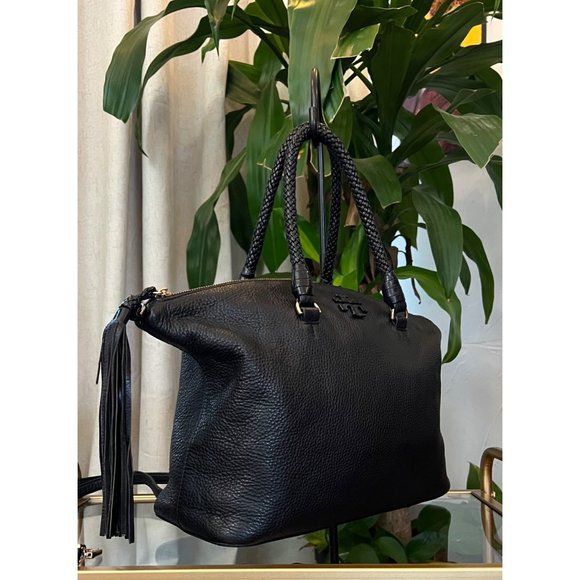 ♦️♦️ AUTHENTIC TORY BURCH BLACK MCGRAW DOME HANDBAG ♦️ - Picture 9 of 16